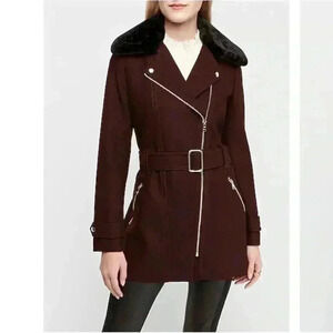 Short Faux Fur Collar Belted Wool-Blend Coat . Fall
